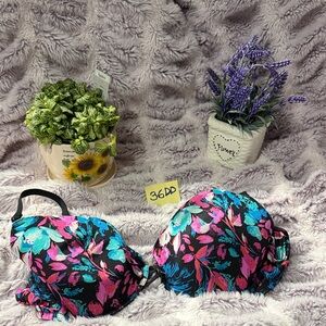 La Senza Floral Underwire Bra with Pink and Blue Accents